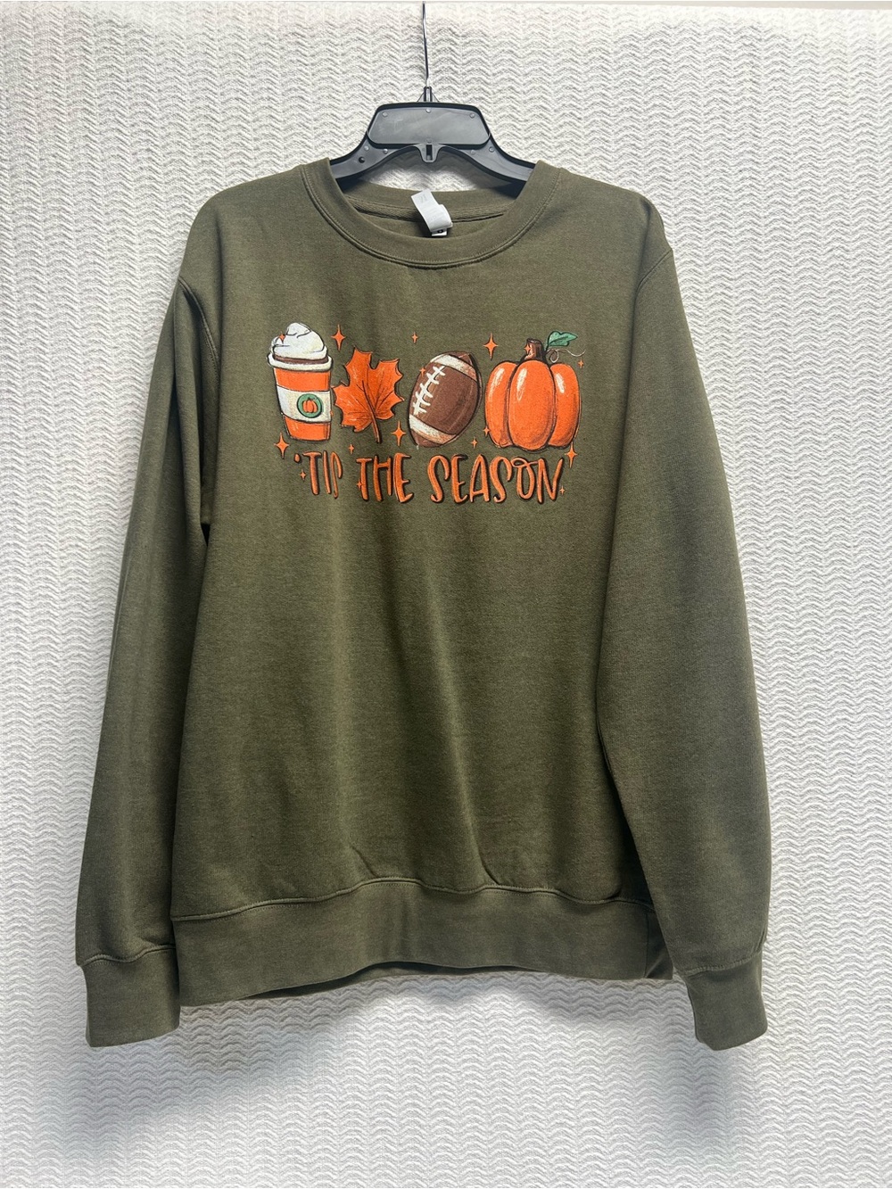 love in faith / olive tis the season fall sweatshirt size medium